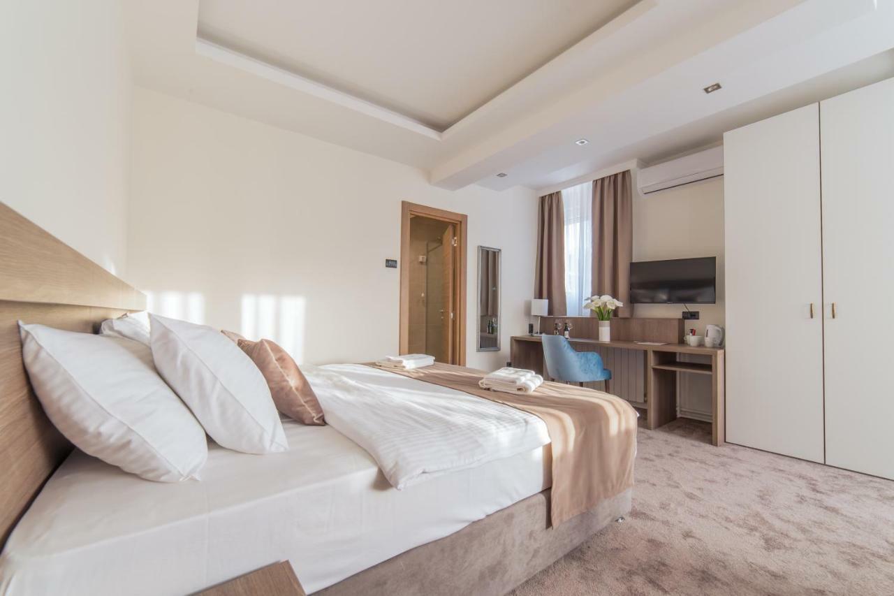 M House Belgrade Bed And Breakfast 外观 照片